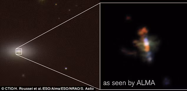 Theo đài quan sát ALMA, hiện ở một thiên hà xa xôi, cụ thể thiên hà có tên là NGC 1377 xuất hiện một lỗ đen siêu khủng đang trong giai đoạn hình thành nhưng có khuynh hướng phát triển cực đoan. Nguồn ảnh: Dailymail. 