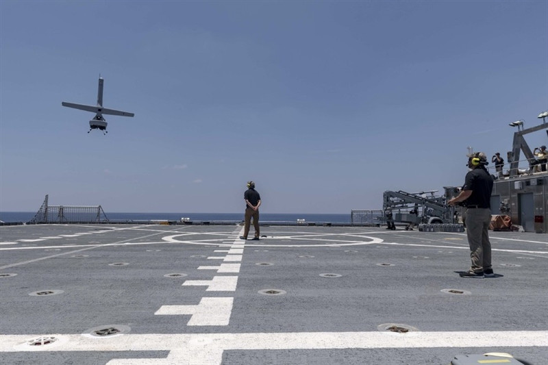 Để hoàn thành nhiệm vụ, loại máy bay này có khả năng bay với tốc độ tối đa khoảng 160 km/h và khi bay ở tốc độ khoảng 80 km/h, máy bay có thể bay liên tục tới 8 tiếng không nghỉ. Máy bay có trần bay tối đa lên tới 5km.