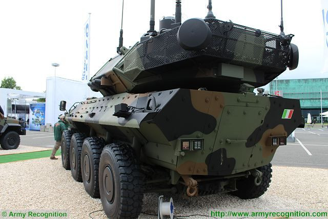 Nguồn tin từ CIO cho biết, xe tăng Centauro II quân đội Italy đặt mua mới là biến thể 3.0. Chúng có nhiều cải tiến so với phiên bản 2.0 trong giai đoạn tiền sản xuất ở số lượng đạn mang theo, trang bị hệ thống hỗ trợ quan sát quang-ảnh nhiệt góc rộng mới giúp kíp điều khiển có thể nhận thức tốt hơn về tình hình chiến trường và hệ thống thông tin liên lạc-trao đổi thông tin…