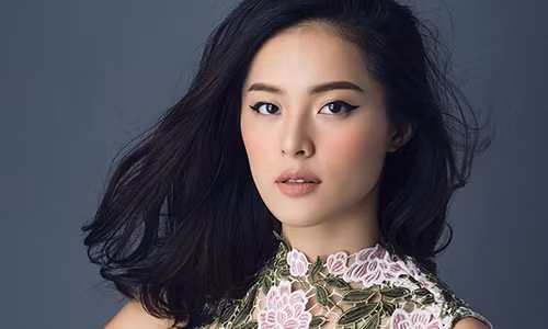 Đây là dự án điện ảnh thứ 2 mà Hạ Vi tham gia.