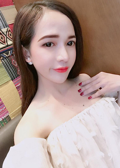 Trần Đoàn được nhiều bạn trẻ biết đến khi tham gia diễn xuất trong bộ phim điện ảnh "Hot boy nổi loạn 2".