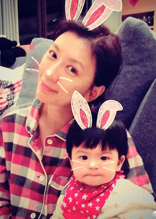 Bé Bobo sở hữu vẻ ngoài bụ bẫm, đáng yêu.