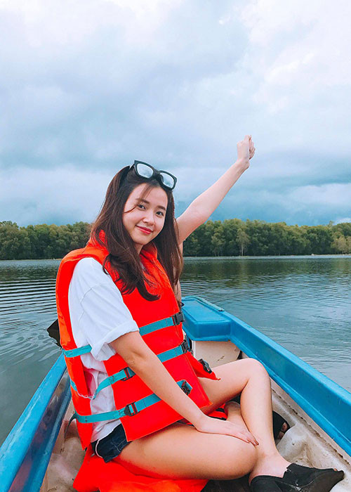 Midu cũng thường xuyên đi du lịch để giải tỏa căng thẳng.