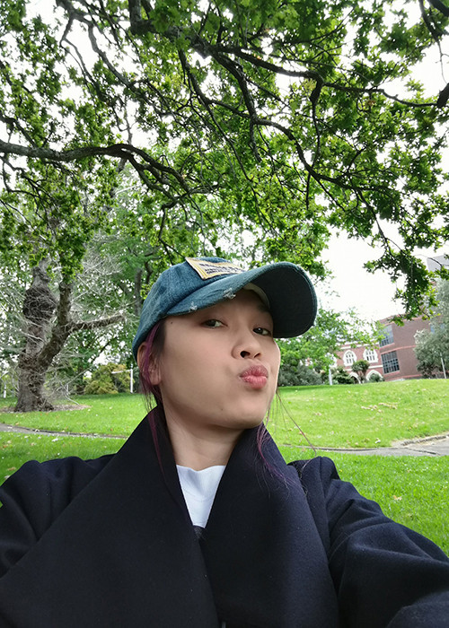 Biểu cảm khi chụp ảnh selfie của Mỹ Tâm thường xuyên là chu môi vô cùng đáng yêu.