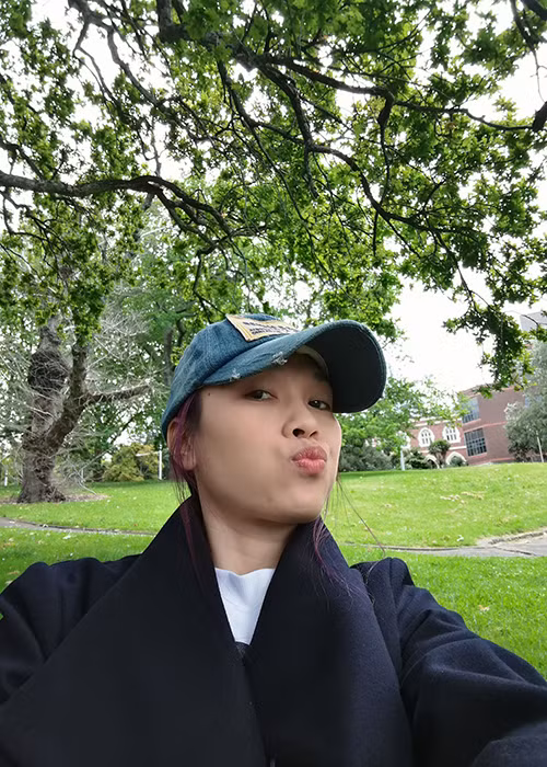 Biểu cảm khi chụp ảnh selfie của Mỹ Tâm thường xuyên là chu môi vô cùng đáng yêu.