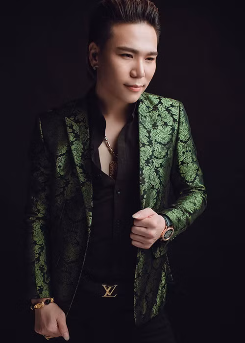 Mới đây, Châu Việt Cường bị tạm giữ để điều tra vì liên quan đến cái chết của một cô gái trẻ.