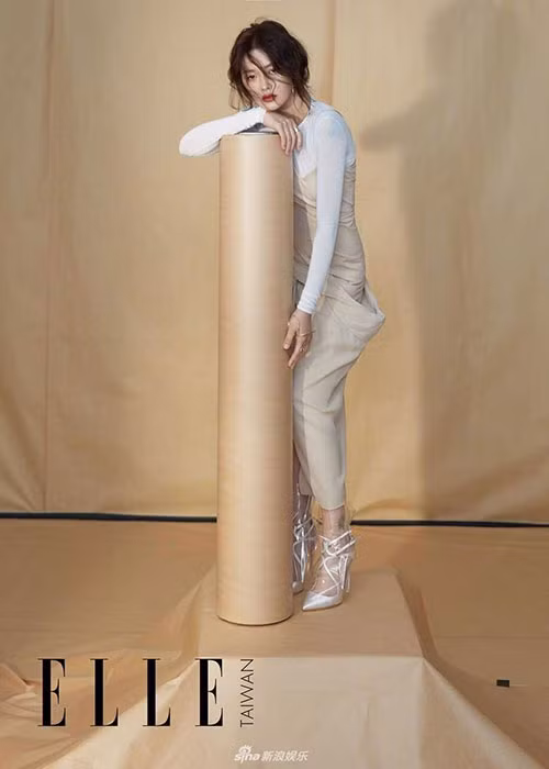 Đại S từng nặng 80 kg khi tăng cân không kiểm soát sau 2 lần sinh nở. Trước những lời chê bai về vóc dáng, cô đã nỗ lực giảm cân.