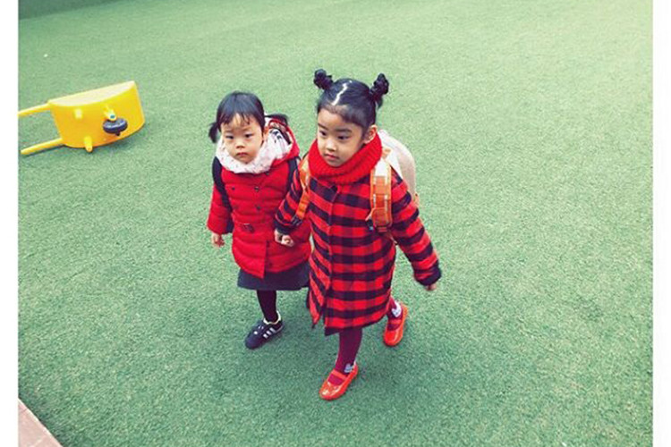 Tháng 11/2015, nữ diễn viên phim “Bản tình ca mùa đông” sinh con gái thứ hai kháu khỉnh. Ảnh: koreaboo