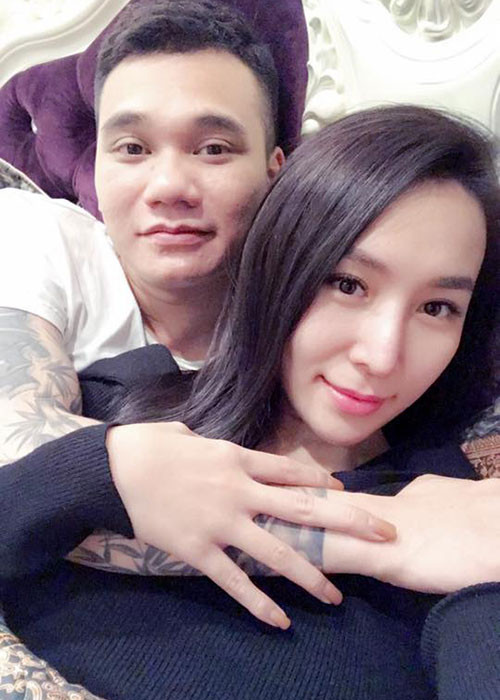 Thảo BeBe tên thật Nguyễn Thanh Thảo, sinh năm 1992, là một nữ DJ khá nổi tiếng tại Hà Nội.