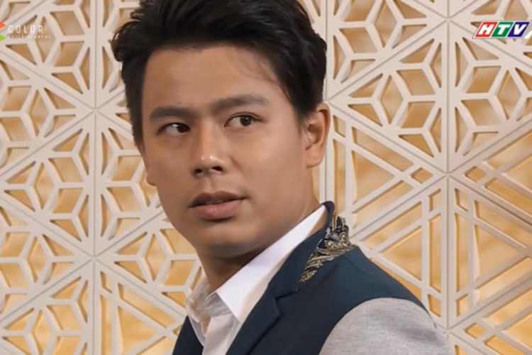 Anh Huy cũng lấn sân diễn xuất. Anh đóng các sitcom “Mắt nai”, “Thần tượng tuổi 30”, tham gia diễn xuất trong các MV ca nhạc. Ảnh: Saostar