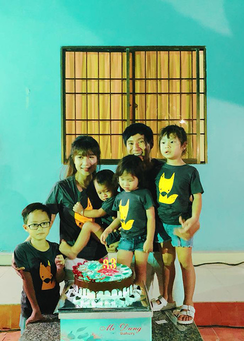 Minh Hà đón sinh nhật bên ông xã Lý Hải và các con.