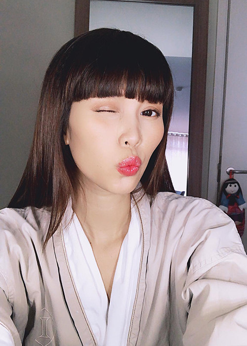 “Bà bầu” Hà Anh khoe khoảnh khắc nhí nhảnh.