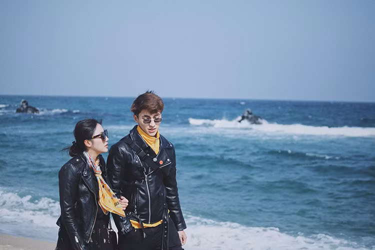 Mới đây, Văn Mai Hương tham gia một chuyến du lịch cùng Bình An.