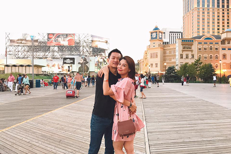 Bận rộn với công việc, ông xã của Thanh Thảo vẫn luôn sắp xếp để ở bên vợ bất kì lúc nào cô cần.