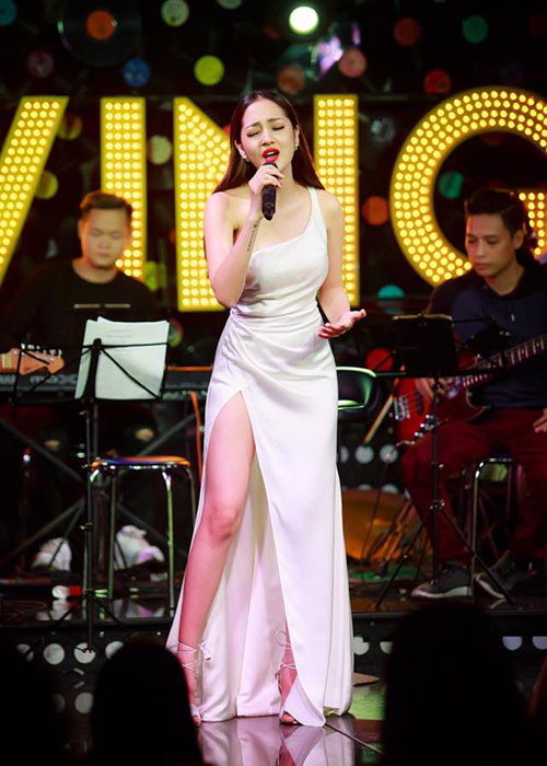 Khi Hồ Quang Hiếu xác nhận chuyện đường ai nấy bước, Bảo Anh từng khóa trang trang cá nhân.