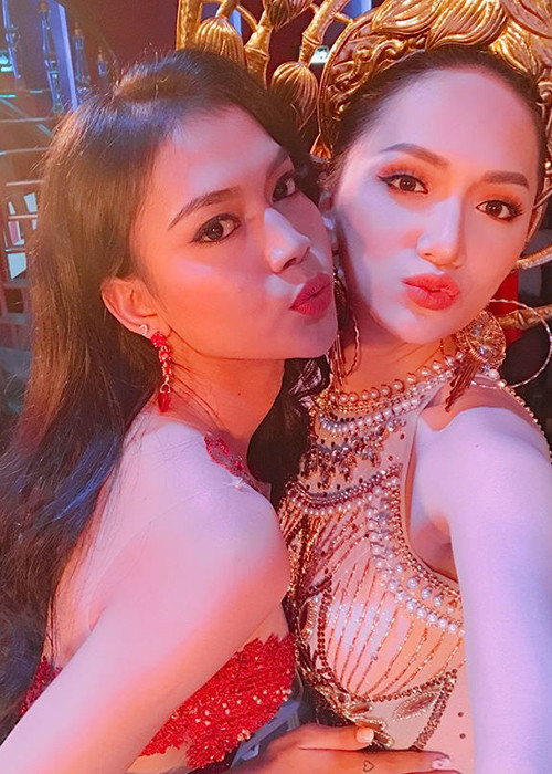 Liên tiếp ghi điểm tại cuộc thi Hoa hậu Chuyển giới Quốc tế 2018, Hương Giang được nhiều khán giả Việt Nam đặt kỳ vọng đoạt giải cao.