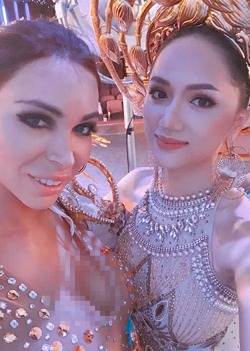 Hương Giang Idol còn trả lời phỏng vấn bằng tiếng Anh với một tờ báo điện tử của Thái Lan.