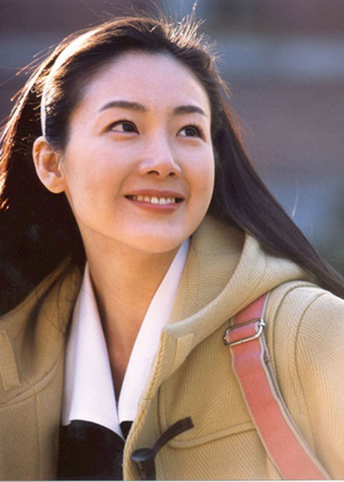 Choi Ji Woo được mệnh danh là "người đẹp khóc" của màn ảnh xứ sở kim chi.