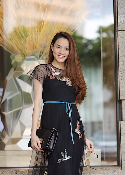 Nữ diễn viên đẹp mặn mà khi đã là bà mẹ bỉm sữa.