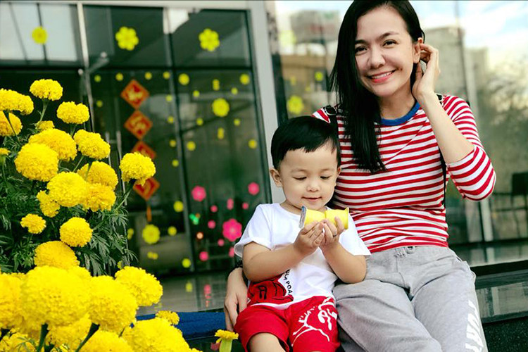 Huỳnh Đông cảm thấy bớt mệt mỏi khi nghĩ về tổ ấm nhỏ của anh với Ái Châu.