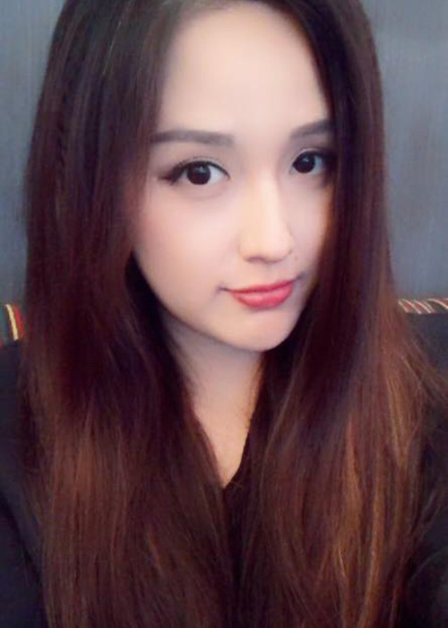 Mai Phương Thúy tâm sự: “Sao ta cứ luôn cố làm vừa lòng những người không thích ta?”.