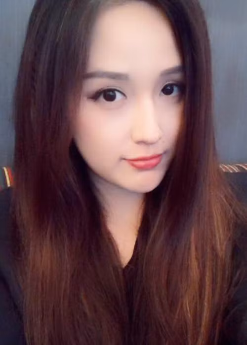 Mai Phương Thúy tâm sự: “Sao ta cứ luôn cố làm vừa lòng những người không thích ta?”.