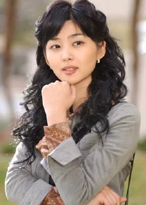 Thủ vai cô nữ sinh Jae Rin trong “Bản tình ca mùa đông”, Park Sol Mi cũng để lại nhiều ấn tượng trong tâm trí khán giả. Ảnh: Pinterest