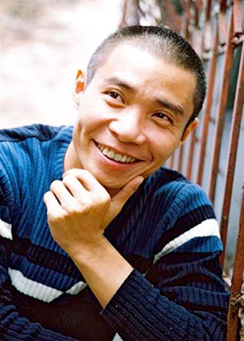 Diễn viên Công Lý sinh năm 1973 trong một gia đình không có ai theo nghệ thuật. Từ nhỏ, Công Lý đã rất thích xem phim. Ảnh: Giadinhnet