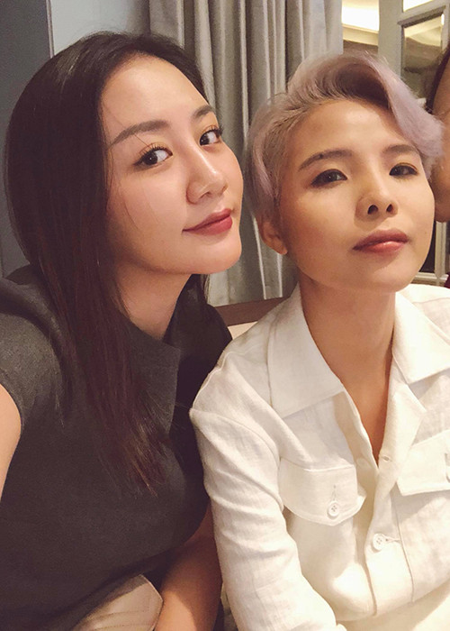 Văn Mai Hương nhanh chóng lấy lại tinh thần sau chuyện buồn tình cảm.