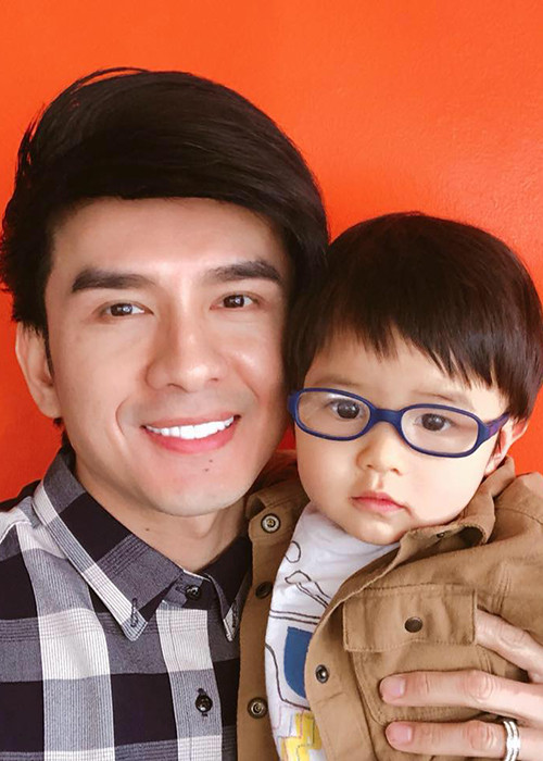 Hot Face sao Việt 24h: Người hâm mộ khen ngợi con trai của Đan Trường kháu khỉnh.