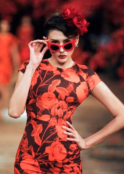 Võ Hoàng Yến thu nhỏ vòng một cũng để phục vụ cho việc đi diễn. Ảnh: FBNV