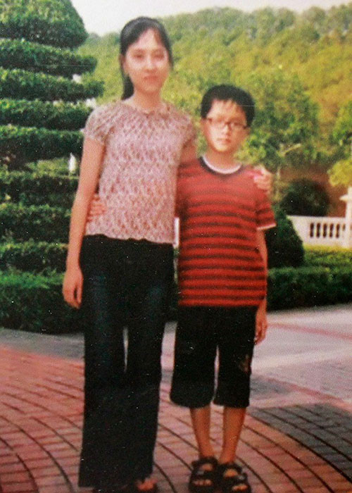 Hương Giang từng lấy chứng minh thư của chị gái để tham gia cuộc thi Vietnam Idol 2012. Ảnh: Ngoisao