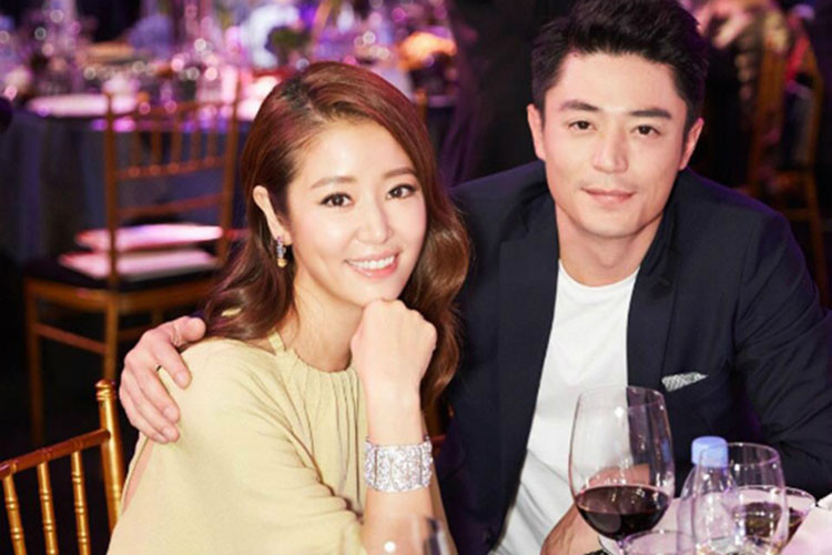 Tháng 7/2016, đám cưới của Lâm Tâm Như - Hoắc Kiến Hoa diễn ra trong sự ngỡ ngàng của khán giả, thậm chí bạn bè trong làng giải trí.