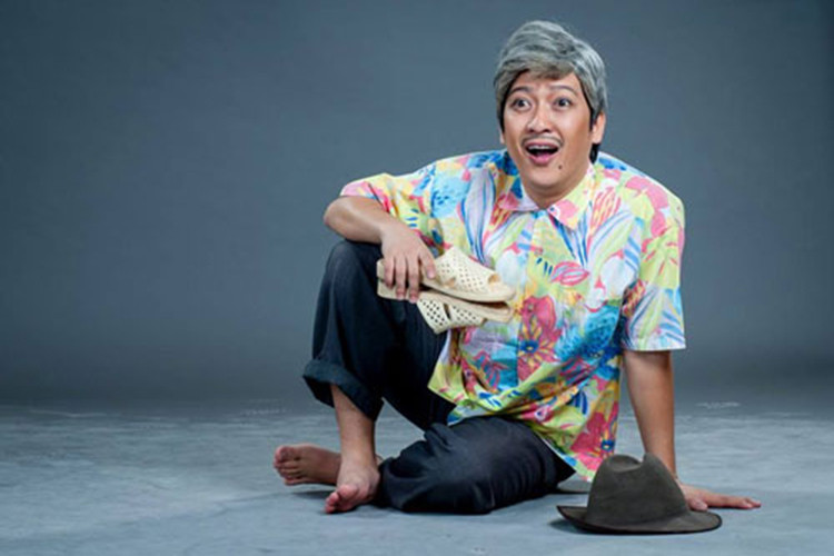 Sự nghiệp của Trường Giang có bước ngoặt lớn vào năm 2011 khi anh tham gia viết kịch bản và diễn xuất trong tiểu phẩm “Khó” trong liveshow của Đàm Vĩnh Hưng. Ảnh: Người lao động