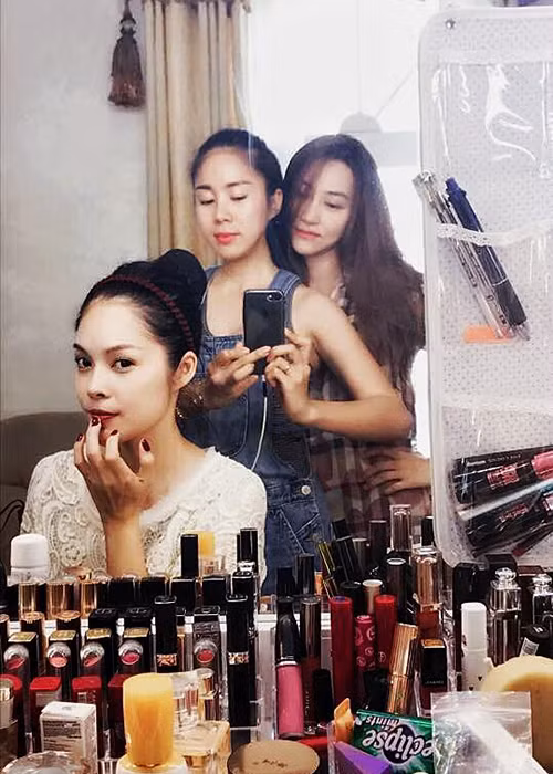 Ngân Khánh hội ngộ sao Việt Lê Phương, Dương Cẩm Lynh. Cả ba vốn rất thân thiết ngoài đời.