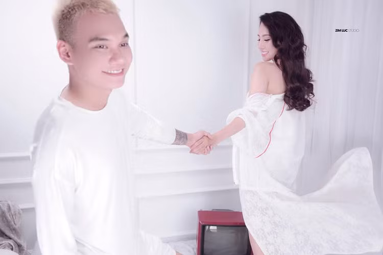 DJ Thảo BeBe sở hữu gương mặt xinh đẹp, vóc dáng gợi cảm không kém một hot girl.