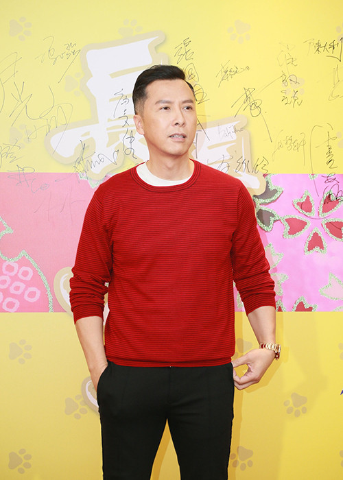 Chân Tử Đan cũng tham gia lễ trao giải của Hội đạo diễn điện ảnh Hong Kong. Ảnh: Sina