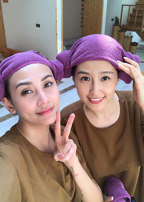 Võ Hoàng Yến - Mai Phương Thúy đọ mặt mộc.