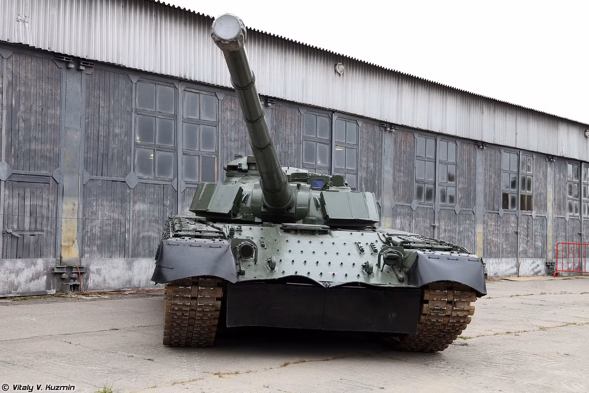 Kinh hai vu khi tren xe tang Object 292 Lien Xo