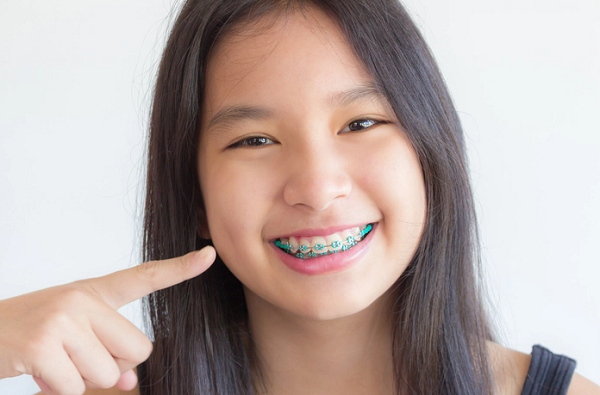 Tung co thoi diem “nieng rang thoi trang” tro thanh con sot-Hinh-2