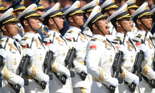 Nuoc co hiem cua Tap Can Binh trong cuoc duyet binh tai Moscow