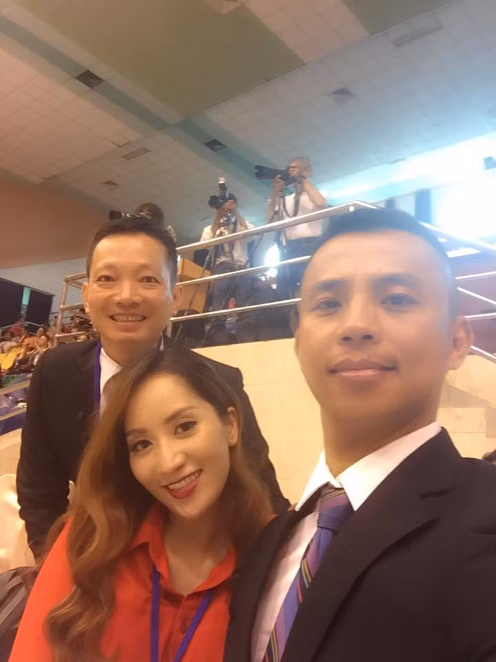 Khanh Thi “treu nguoi” tinh cu Chi Anh khi dang yeu Phan Hien-Hinh-2