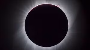 Địa điểm quan sát nhật thực Mặt trăng đen lần này là ở các quốc gia đang là ban ngày và có múi giờ phù hợp. Nguồn: Sportskeeda.com