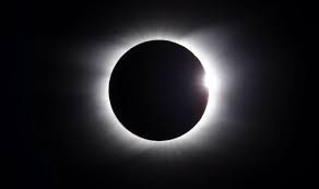  Mặt Trăng đen là một trường hợp khá hiếm khi xảy ra. Năm ngoái, các nhà khoa học không ghi nhận bất kỳ hiện tượng Trăng đen nào xuất hiện. Nguồn: express.co.uk