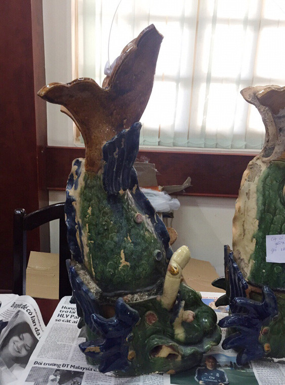 Hiện tại nhà chức trách vẫn chưa tìm được chủ nhân của những món đồ cổ nói trên.