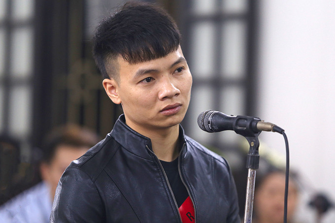 Giam thi trai giam Hoang Tien: Kha “Banh” van khoe manh, trang beo