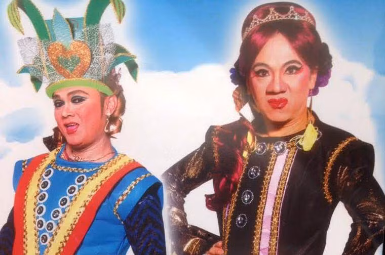 Cặp đội nghệ sĩ Thành Lộc - Hữu Châu, những người làm nên "Ngày xửa ngày xưa" suốt 15 năm qua ở sân khấu TP HCM khiến bao trẻ nhỏ mê mệt mỗi khi hè về hoặc dịp tết Trung thu.