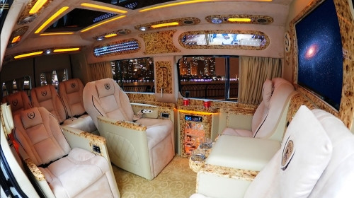 Con duong tro thanh dai gia cua Dam Vinh Hung-Hinh-6