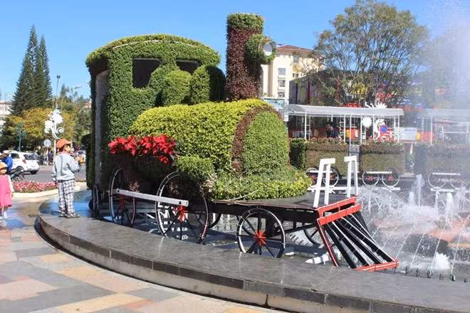 Nang nong, nhiet do Da Lat lap ky luc moi