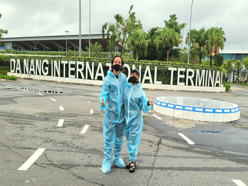 Khi ở Mỹ, Hoài Phương từng hứa sẽ tổ chức sinh nhật cho Việt Hương sau khi cô làm trọn đạo hiếu. Ảnh: FB Việt Hương